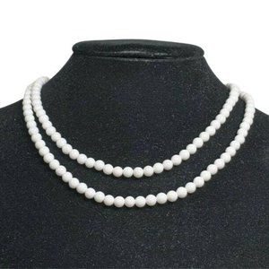 New Vintage Handcrafted 18"  White Single Beaded Necklace A21